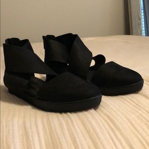Women Eileen Fisher Sandals